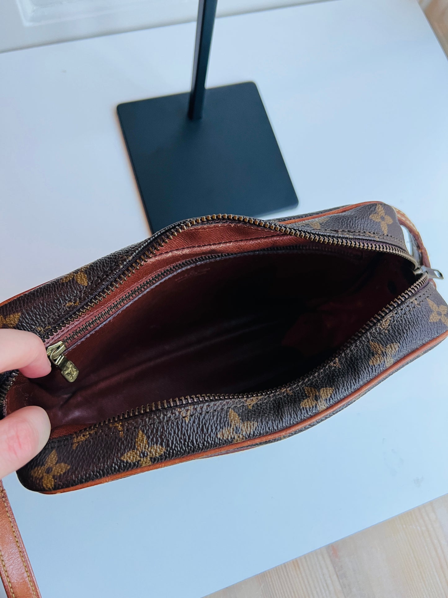 Louis Vuitton Trocadéro 27 Monogram