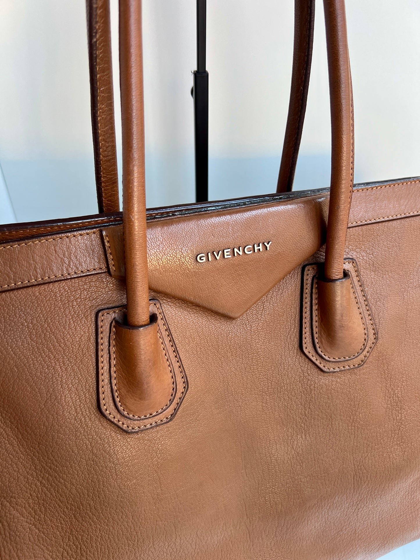 Givenchy Antigona Tote Bag